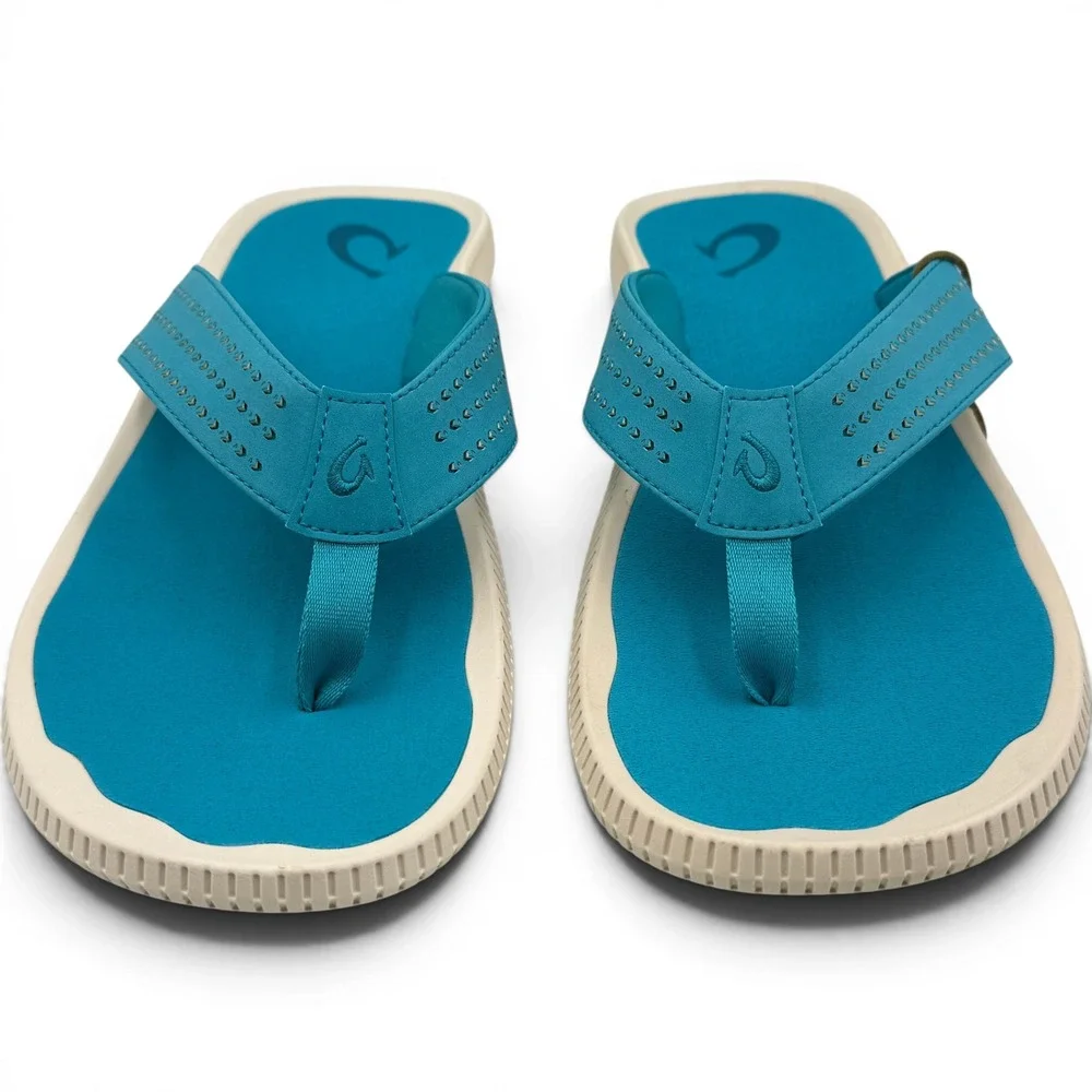 OluKai ulele sandals